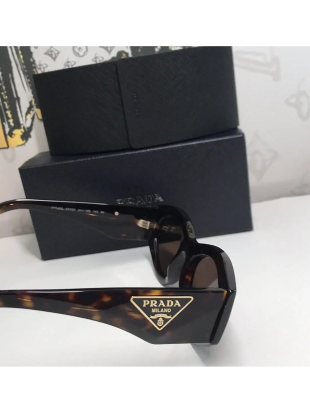 New Authentic Prada PR 20ZS Dark Brown Oval Ladies Sunglasses – 2AU06B 53 - Picture 14 of 14